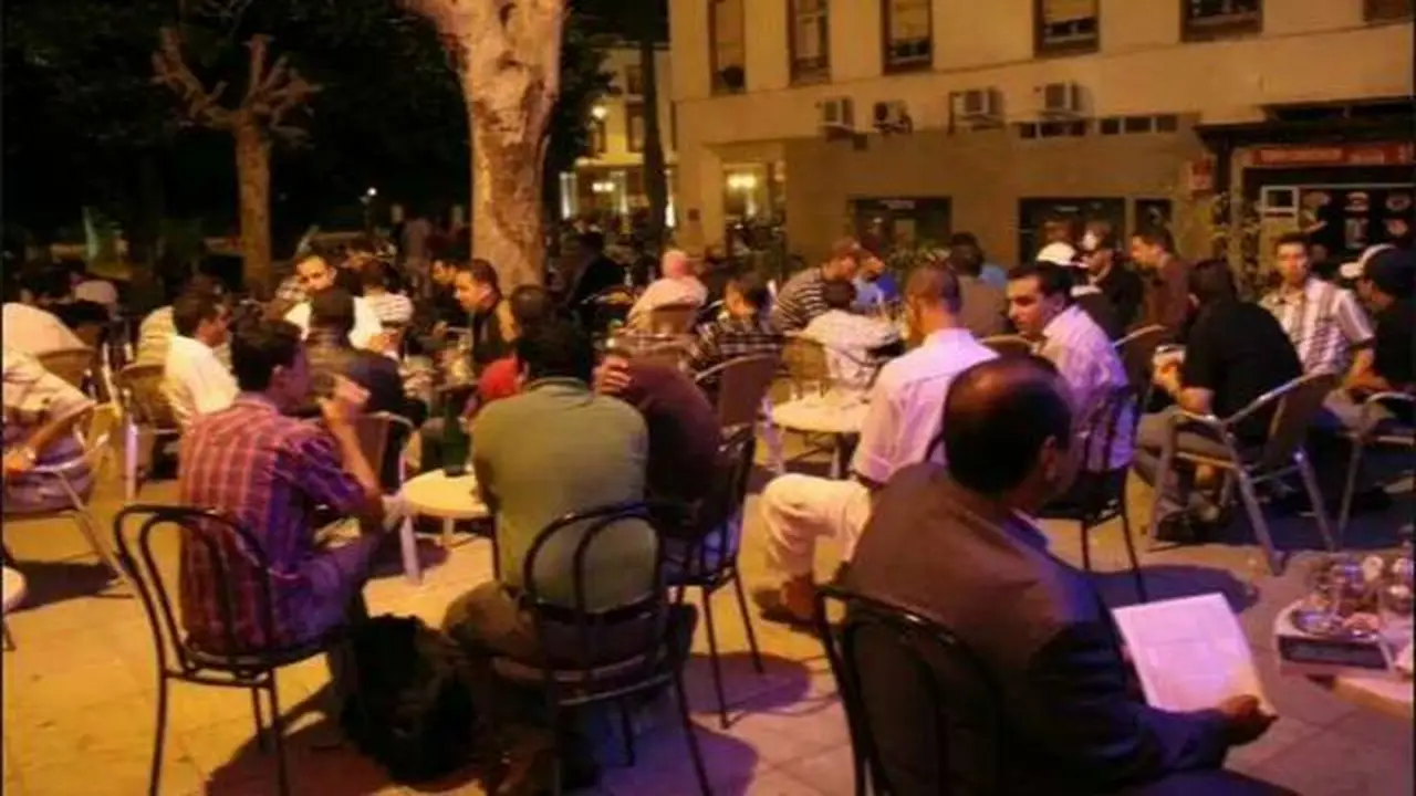 تمديد مواعيد غلق المحال في مصر حتى 27 أبريل مع استثناء المناطق السياحية